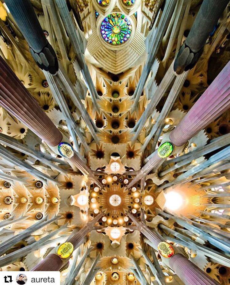 Sagrada Familia interieur